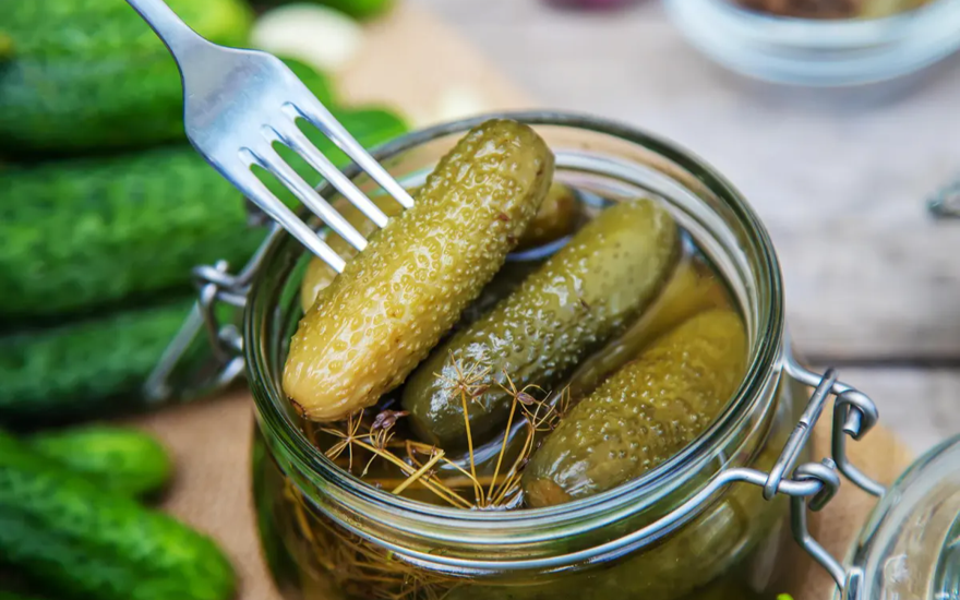 Sauregurkenzeit — «сезон солёных огурцов»